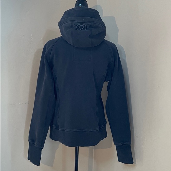 Lululemon Scuba Hoodie, Black, Size 10(?) - Picture 8 of 12